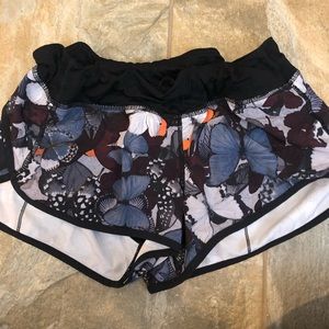 Lululemon speed up shorts! 2.5”